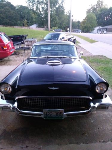 Unknown-Thunderbird-1957-Black-2