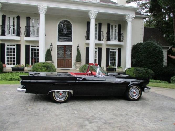 Unknown-Thunderbird-1957-Black-Red-18