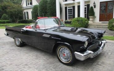 Unknown-Thunderbird-1957-Black-Red-24