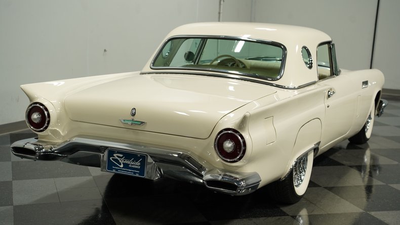 Unknown-Thunderbird-1957-Colonial-White-Colonial-White-10