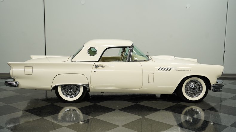 Unknown-Thunderbird-1957-Colonial-White-Colonial-White-12