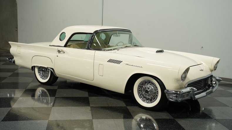 Unknown-Thunderbird-1957-Colonial-White-Colonial-White-13