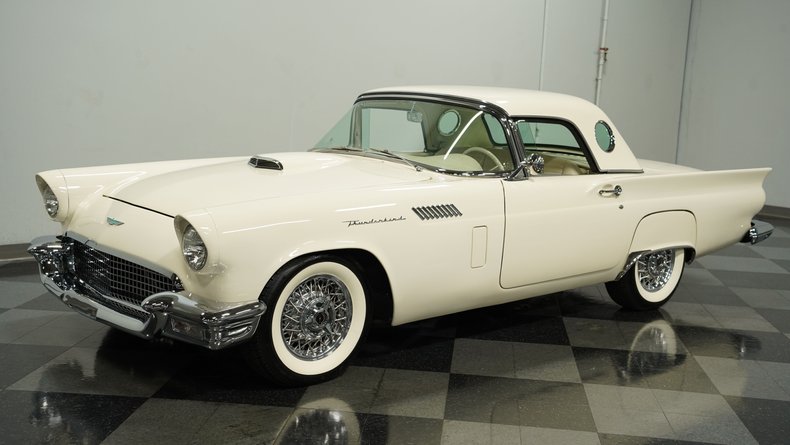 Unknown-Thunderbird-1957-Colonial-White-Colonial-White-6