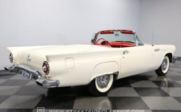 Unknown-Thunderbird-1957-Colonial-White-Flame-Red-14