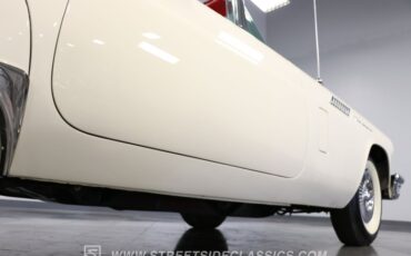 Unknown-Thunderbird-1957-Colonial-White-Flame-Red-30