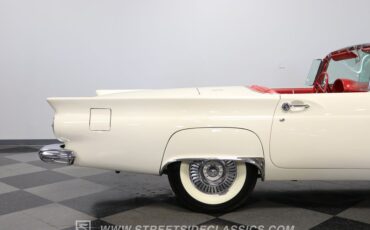 Unknown-Thunderbird-1957-Colonial-White-Flame-Red-31