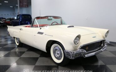 Unknown-Thunderbird-1957-Colonial-White-Flame-Red-49