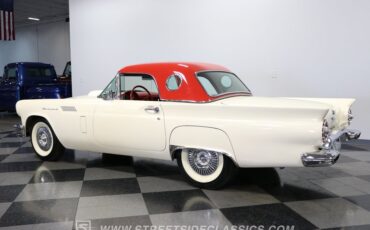 Unknown-Thunderbird-1957-Colonial-White-Flame-Red-8