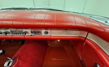 Unknown-Thunderbird-1957-Colonial-White-Red-12
