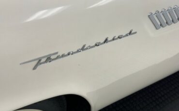 Unknown-Thunderbird-1957-Colonial-White-Red-28