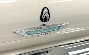 Unknown-Thunderbird-1957-Colonial-White-Red-33