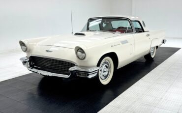 Unknown-Thunderbird-1957-Colonial-White-Red-40