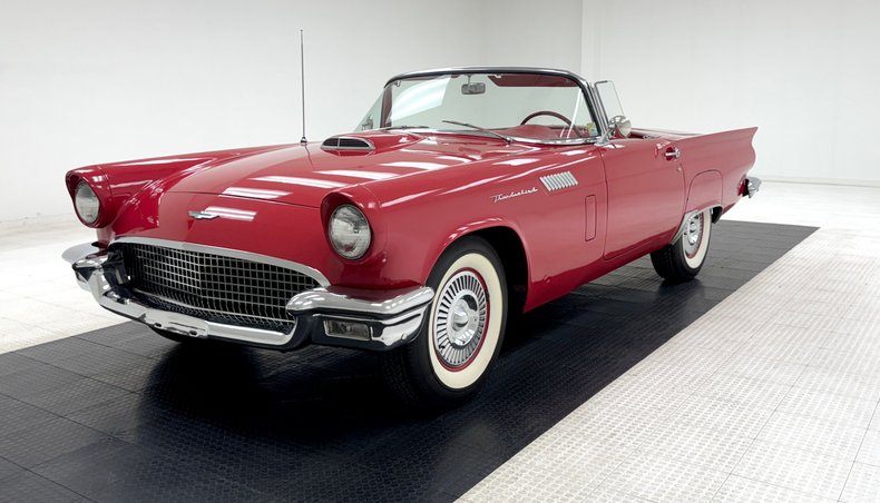 Unknown-Thunderbird-1957-Flame-Red-Flame-Red-12