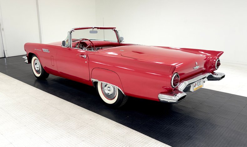 Unknown-Thunderbird-1957-Flame-Red-Flame-Red-18