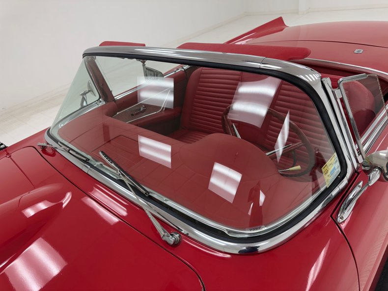 Unknown-Thunderbird-1957-Flame-Red-Flame-Red-30