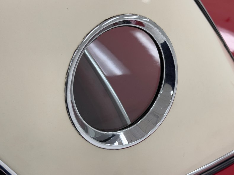 Unknown-Thunderbird-1957-Flame-Red-Flame-Red-34