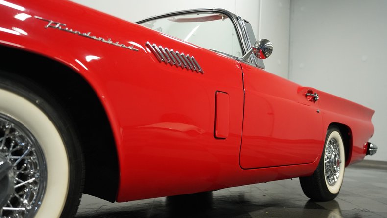 Unknown-Thunderbird-1957-Flame-Red-Red-ampamp-White-27