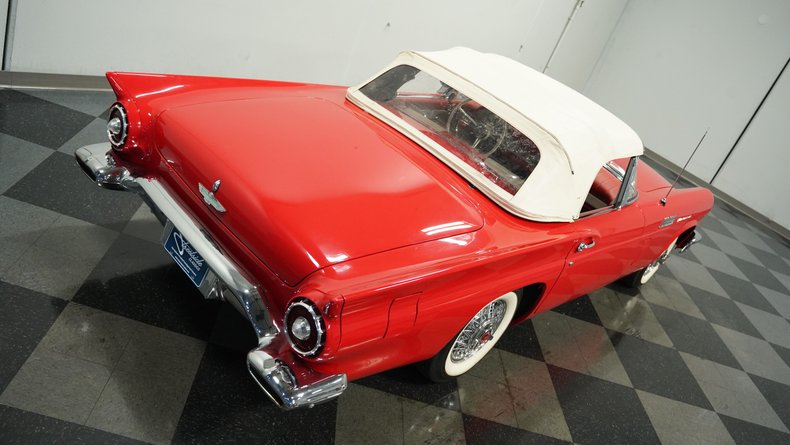 Unknown-Thunderbird-1957-Flame-Red-Red-ampamp-White-30
