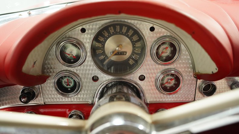 Unknown-Thunderbird-1957-Flame-Red-Red-ampamp-White-40