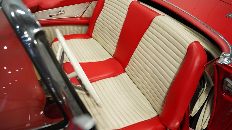 Unknown-Thunderbird-1957-Flame-Red-Red-ampamp-White-46