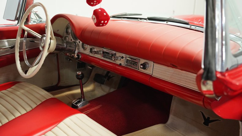 Unknown-Thunderbird-1957-Flame-Red-Red-ampamp-White-49