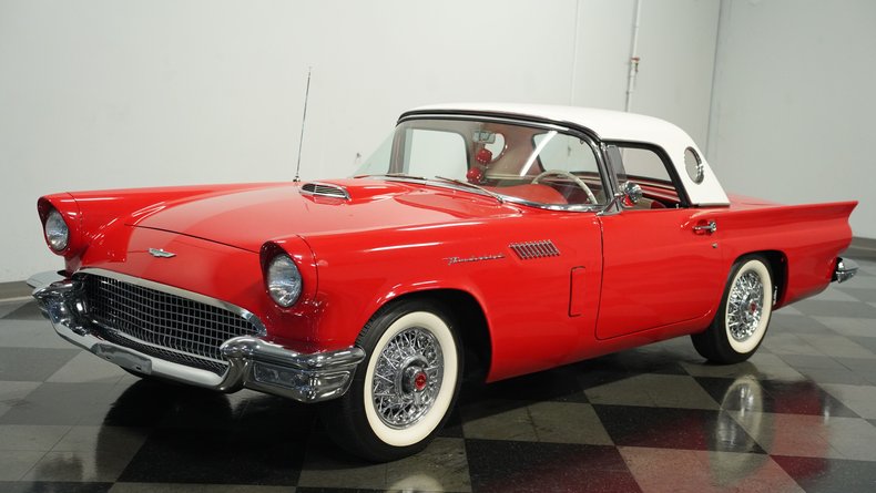 Unknown-Thunderbird-1957-Flame-Red-Red-ampamp-White-5