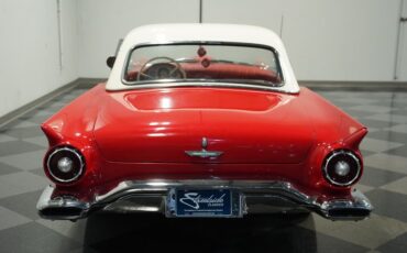 Unknown-Thunderbird-1957-Flame-Red-Red-ampamp-White-8