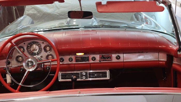 Unknown-Thunderbird-1957-Gray-14