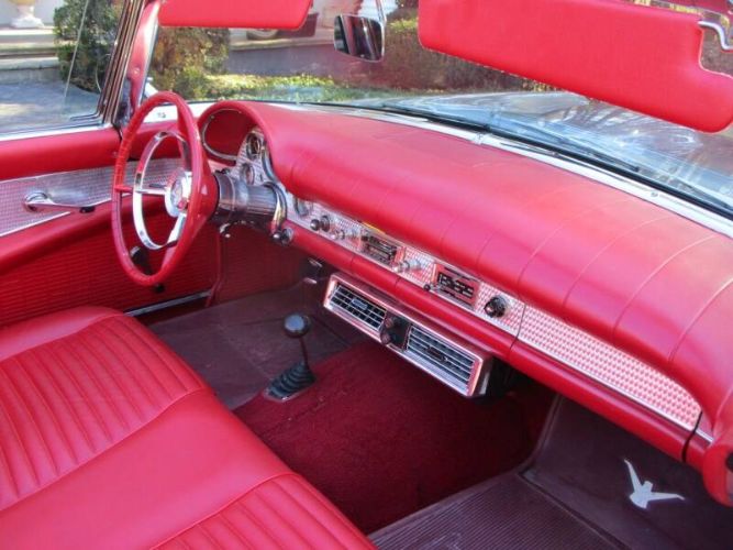 Unknown-Thunderbird-1957-Gray-Red-16