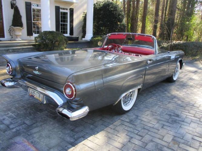 Unknown-Thunderbird-1957-Gray-Red-20
