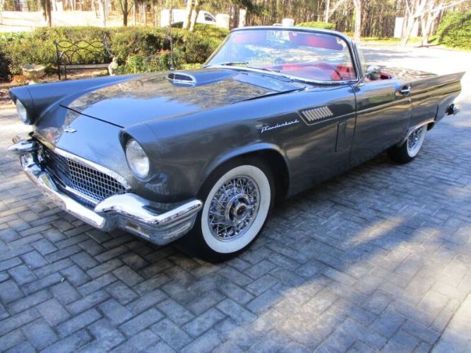 Unknown-Thunderbird-1957-Gray-Red-22