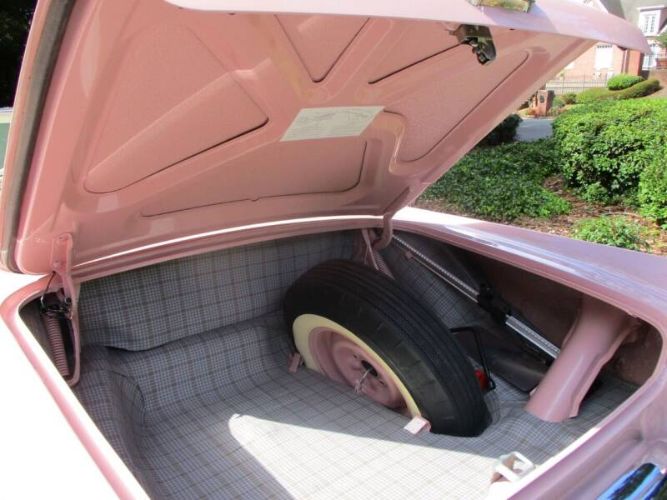 Unknown-Thunderbird-1957-Pink-White-17