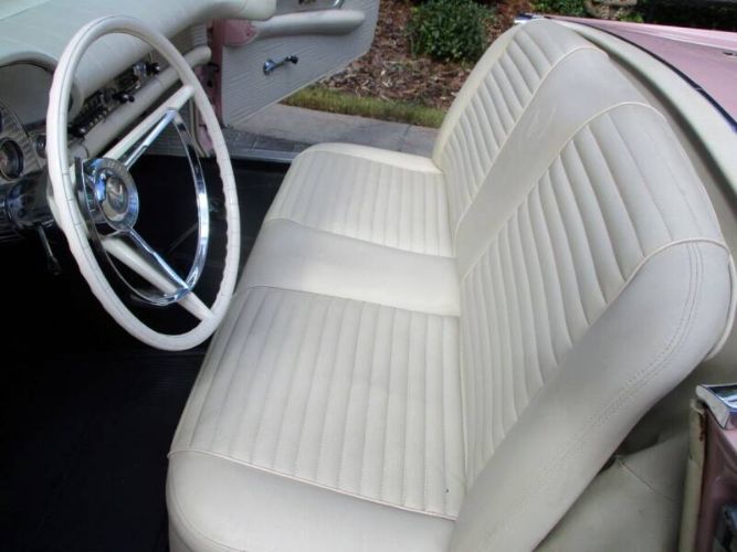 Unknown-Thunderbird-1957-Pink-White-18