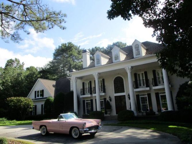 Unknown-Thunderbird-1957-Pink-White-28
