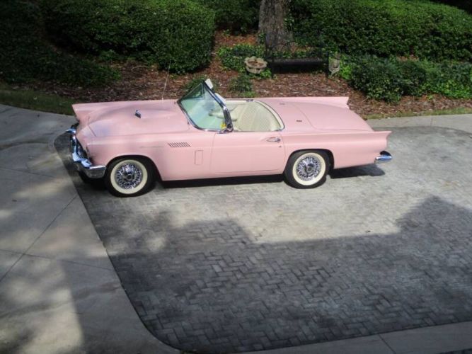 Unknown-Thunderbird-1957-Pink-White-5