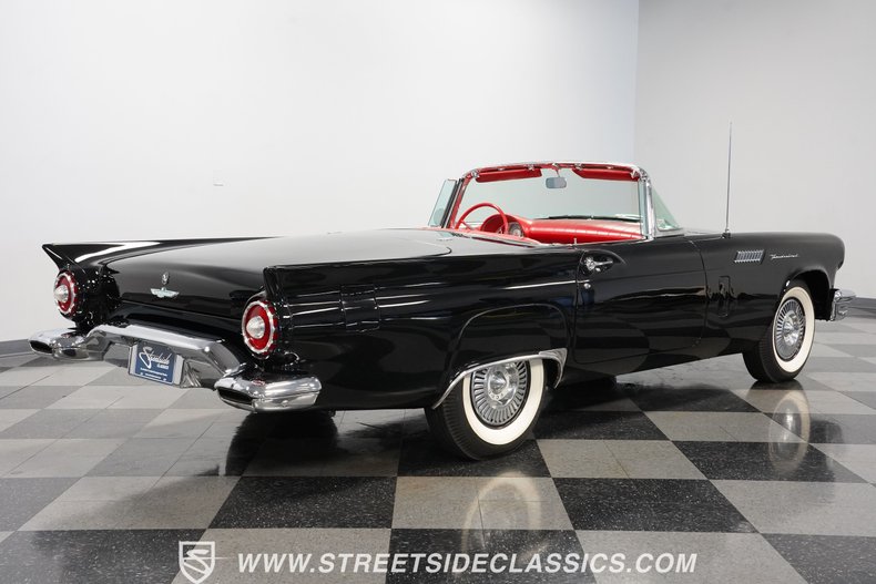 Unknown-Thunderbird-1957-Raven-Black-Flame-Red-2