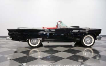 Unknown-Thunderbird-1957-Raven-Black-Flame-Red-22