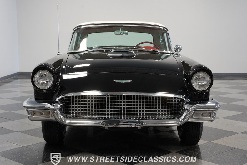 Unknown-Thunderbird-1957-Raven-Black-Flame-Red-25