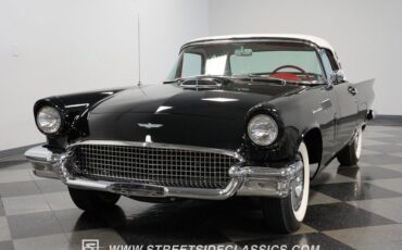Unknown-Thunderbird-1957-Raven-Black-Flame-Red-26
