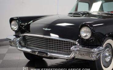 Unknown-Thunderbird-1957-Raven-Black-Flame-Red-27