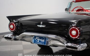 Unknown-Thunderbird-1957-Raven-Black-Flame-Red-3