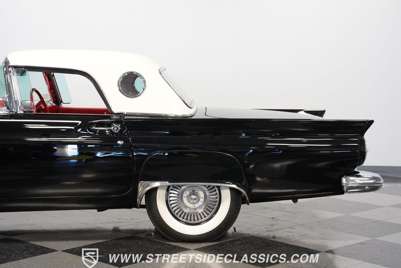 Unknown-Thunderbird-1957-Raven-Black-Flame-Red-30