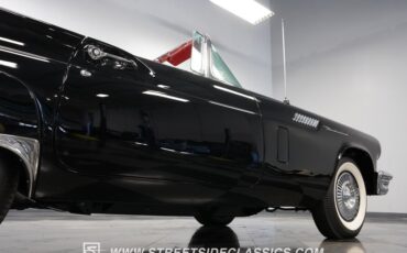 Unknown-Thunderbird-1957-Raven-Black-Flame-Red-32