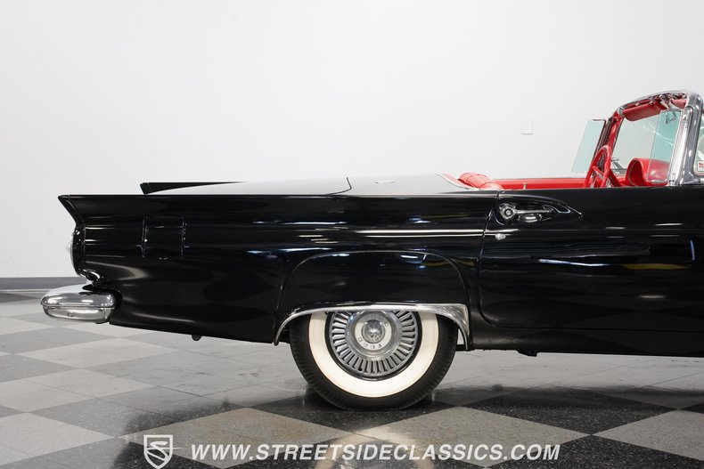 Unknown-Thunderbird-1957-Raven-Black-Flame-Red-33