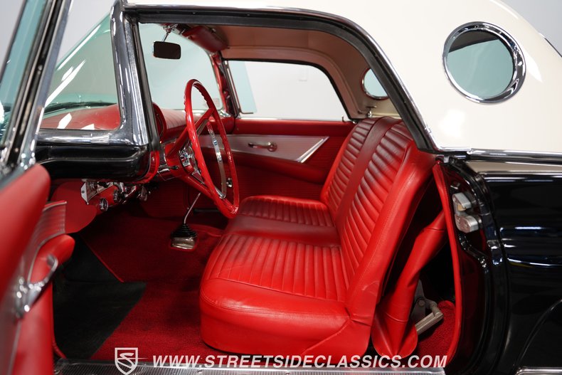 Unknown-Thunderbird-1957-Raven-Black-Flame-Red-39