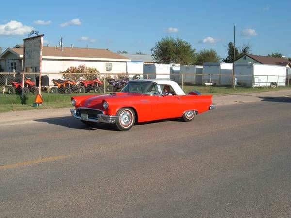 Unknown-Thunderbird-1957-Red-1