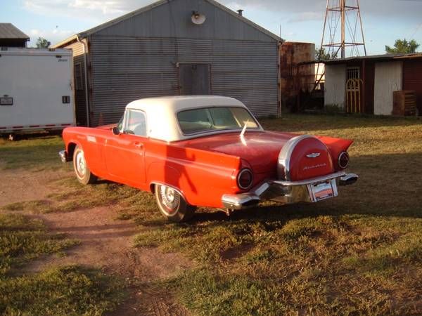 Unknown-Thunderbird-1957-Red