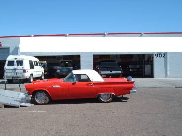 Unknown-Thunderbird-1957-Red-5