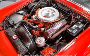 Unknown-Thunderbird-1957-Red-Black-11