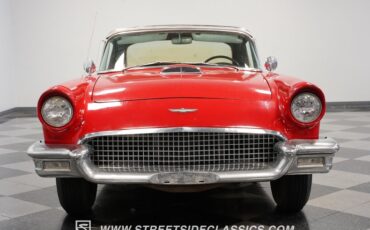 Unknown-Thunderbird-1957-Red-Black-15